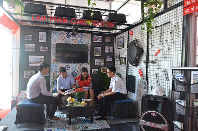 Hình ảnh Công ty TNHH Xây dựng Lâm Phạm tham gia triển lãm Vietbuild Đà Nẵng 2
