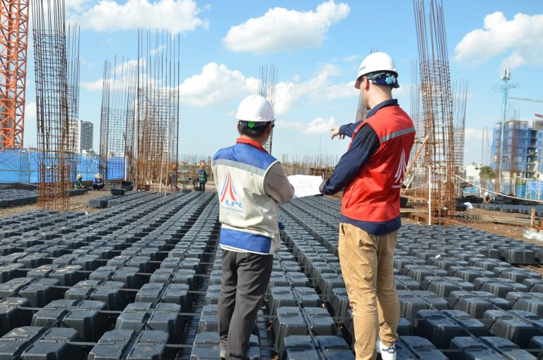 Thi công sàn phẳng ubot