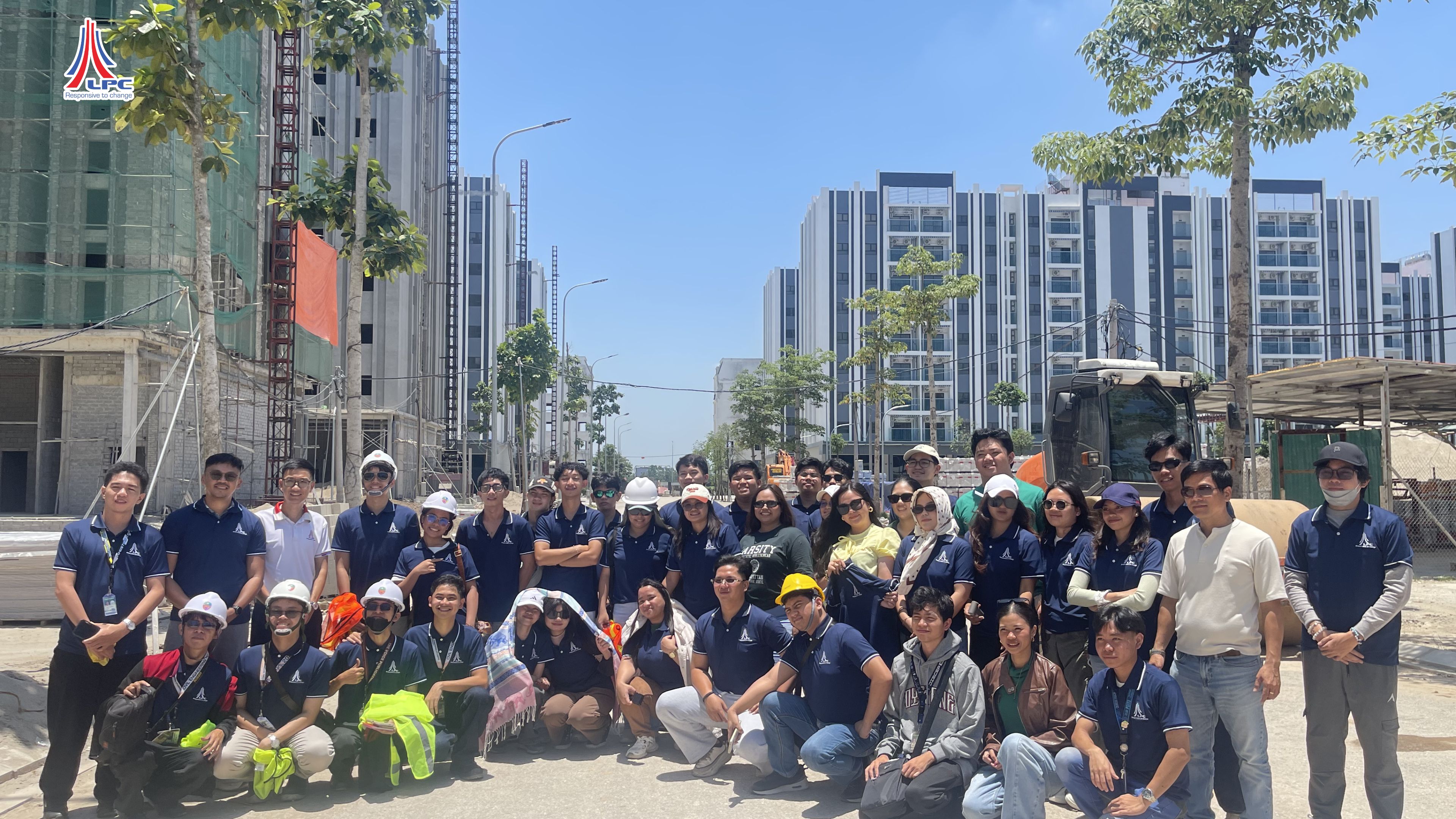 Phái đoàn đã di chuyển trực tiếp đến Khu Nhà ở xã hội Cát Tường Smart City (Bắc Ninh).