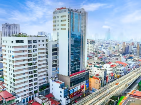 Tổ hợp siêu thị, văn phòng và căn hộ