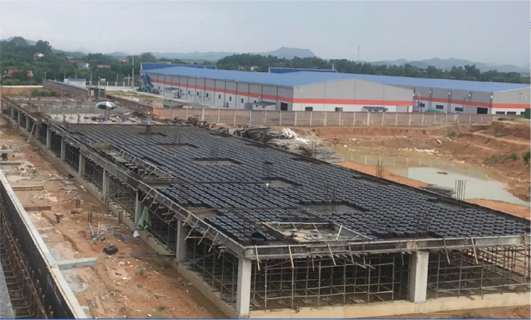 Nhà máy công nghiệp